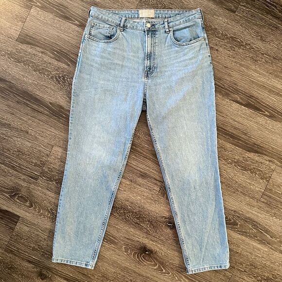 Everlane The Curvy Cheeky Jean - Picture 1 of 6